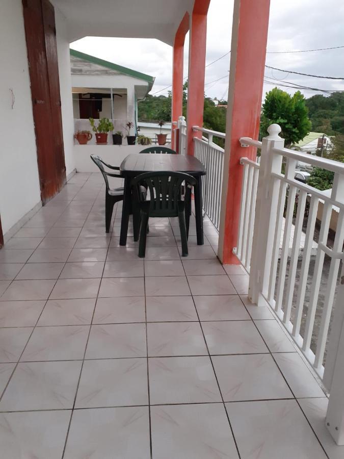 Loca Vacances Sainte-Anne  Exterior foto